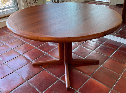 Mid century round dining table