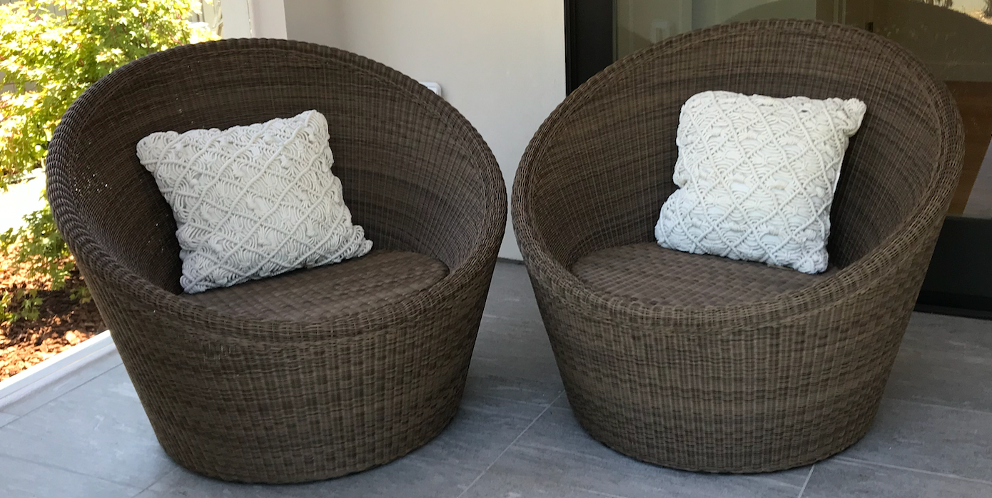 Outdoor woven resin swivel chairs