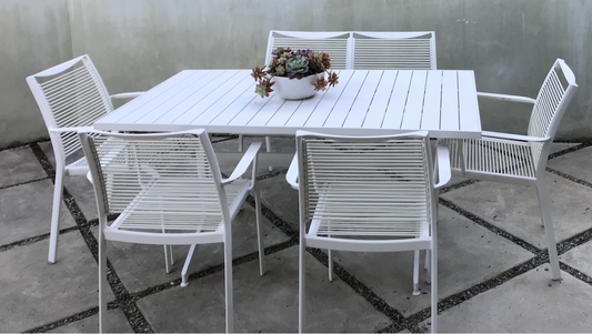 Outdoor dining chairs, white powder coated frame, bungee seating