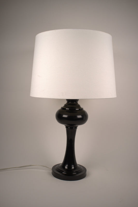 Shapely black table lamp