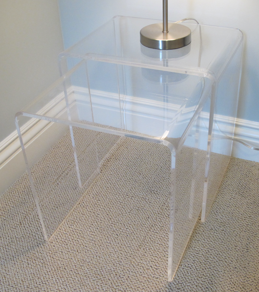 Clear nesting side tables