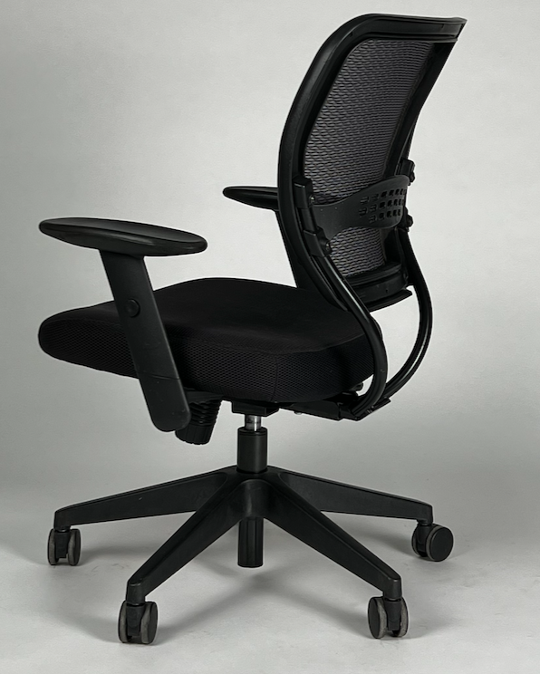Black Aeron like rolling desk chair
