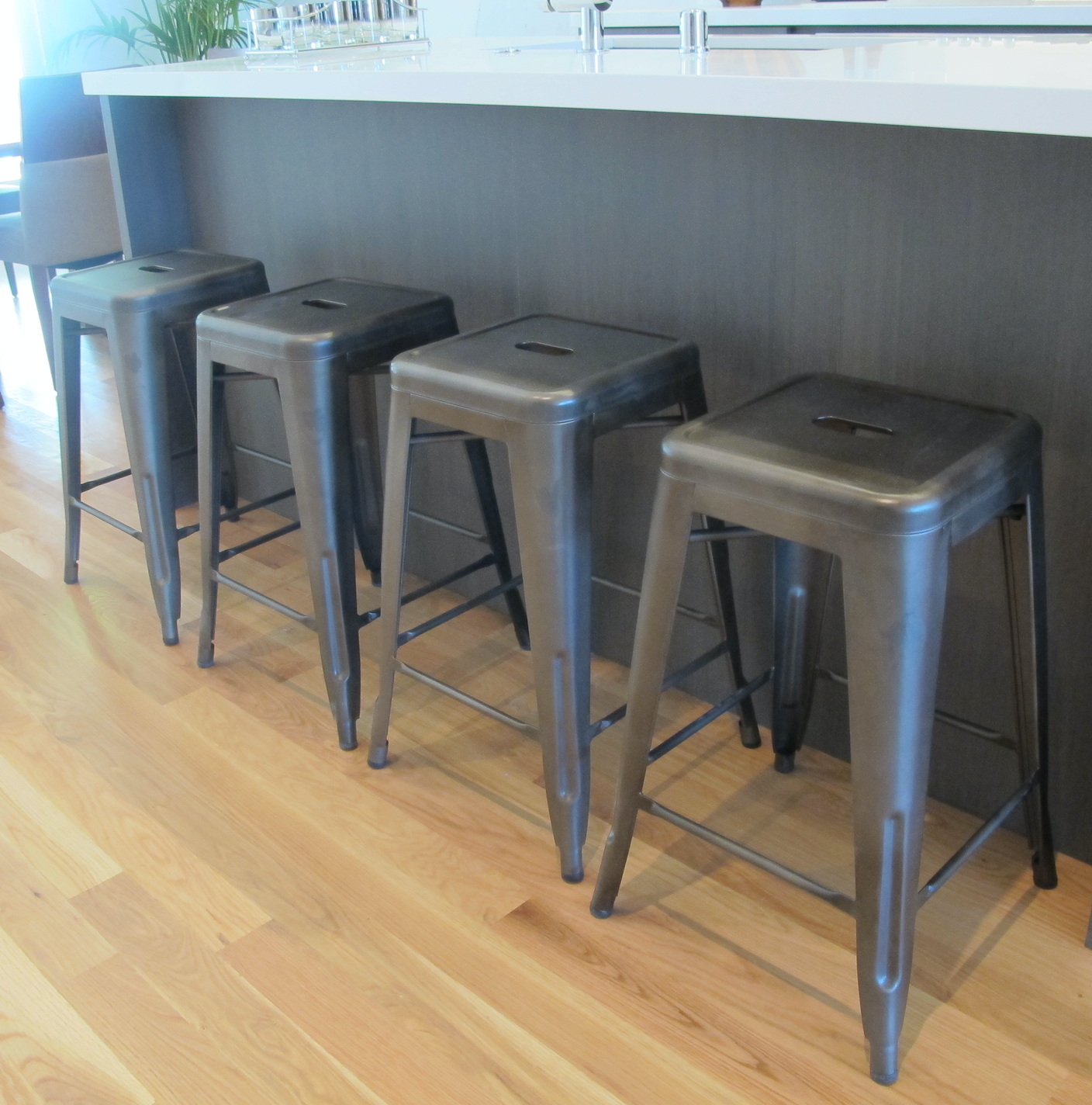 Metal Tabouret counter stool