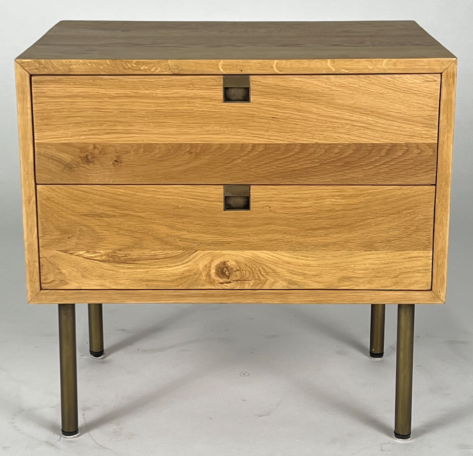 Light wood night stand with 2 drawers