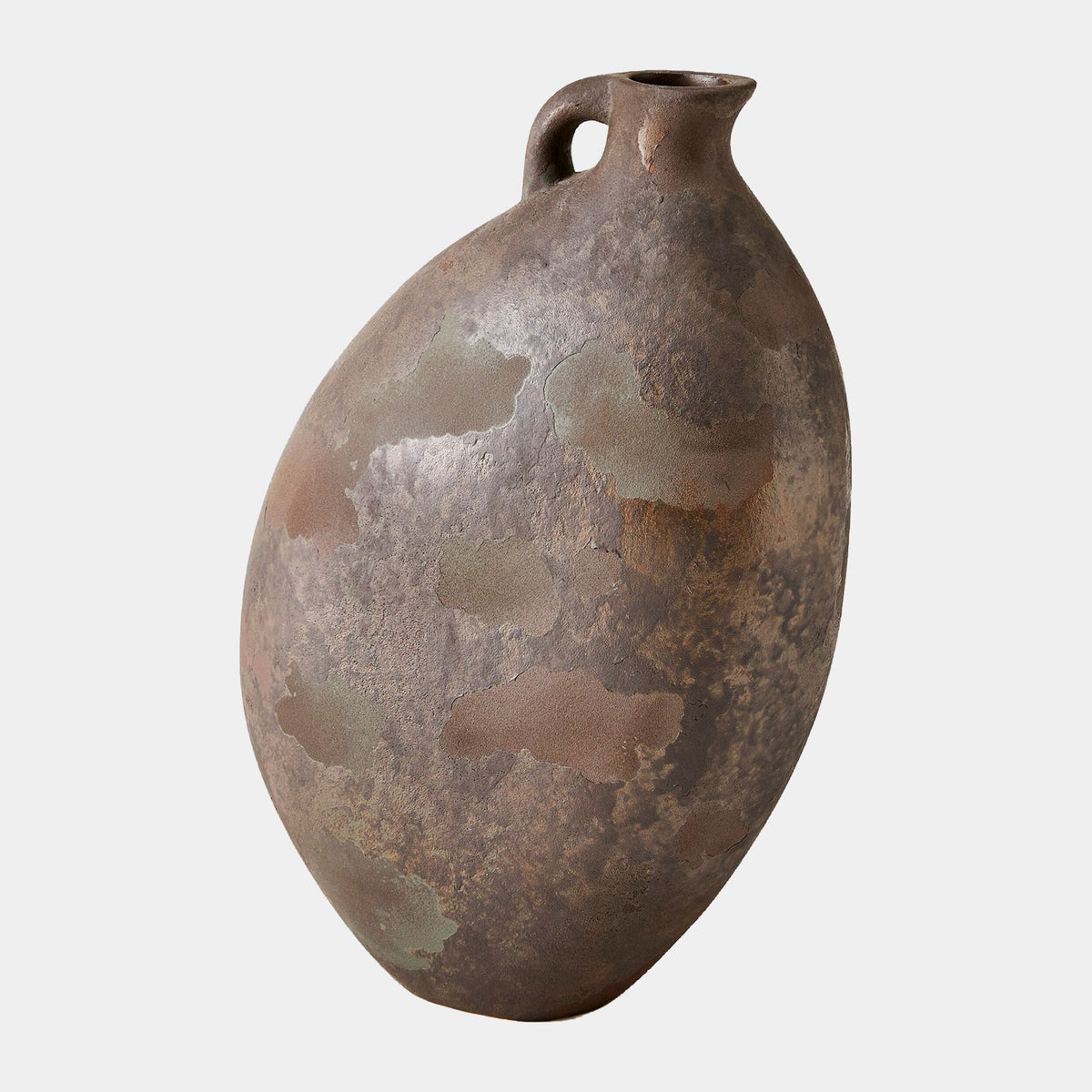 Diviners Vessel-Soot