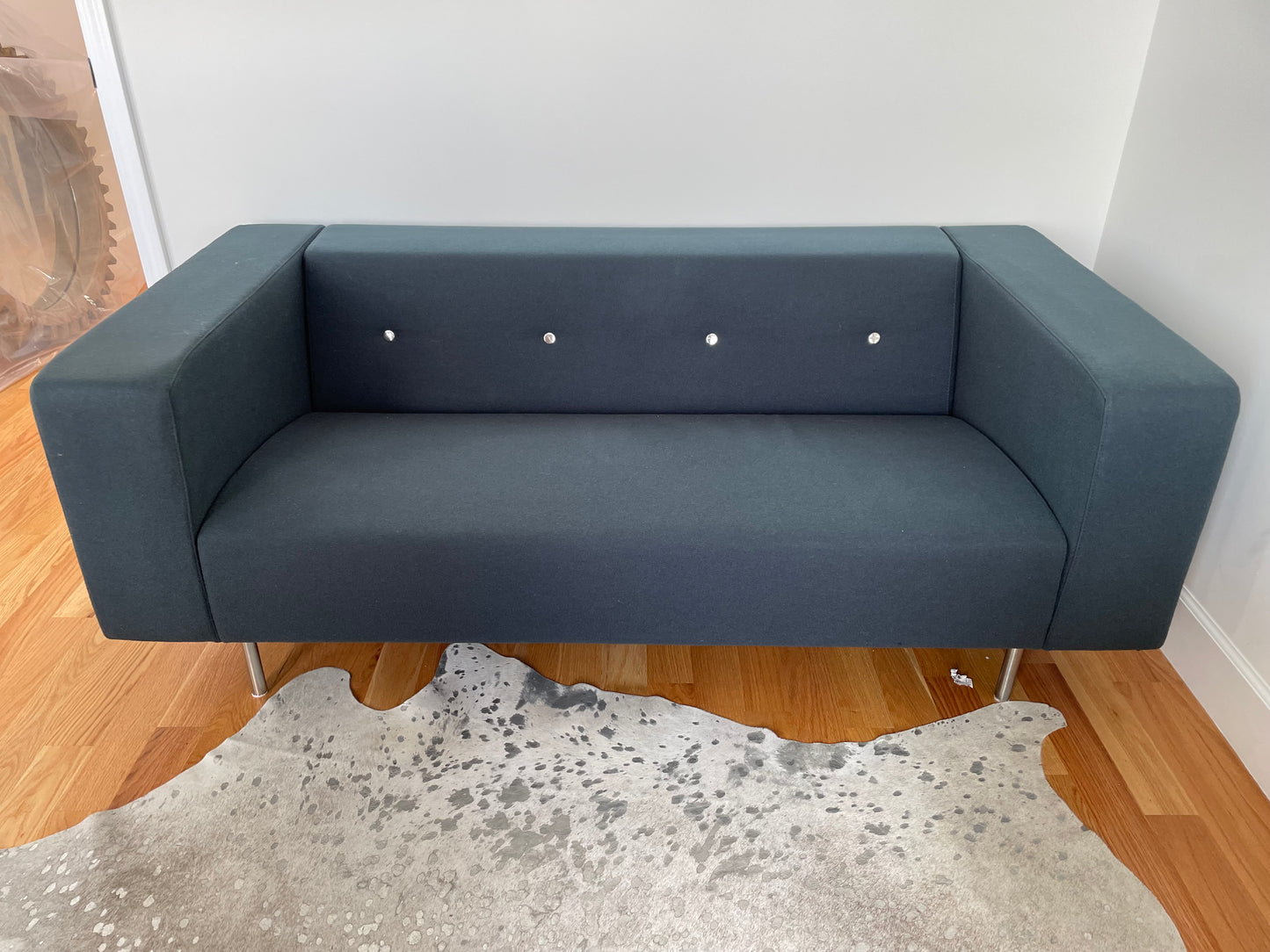 DWR loveseat
