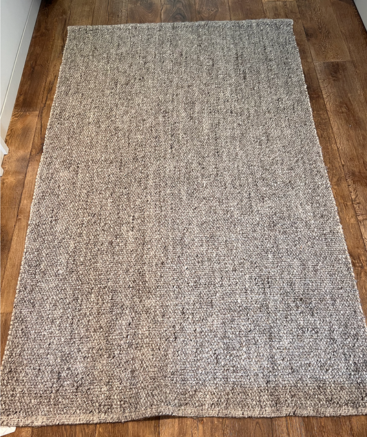 5x8 gray taupe wool blend rug