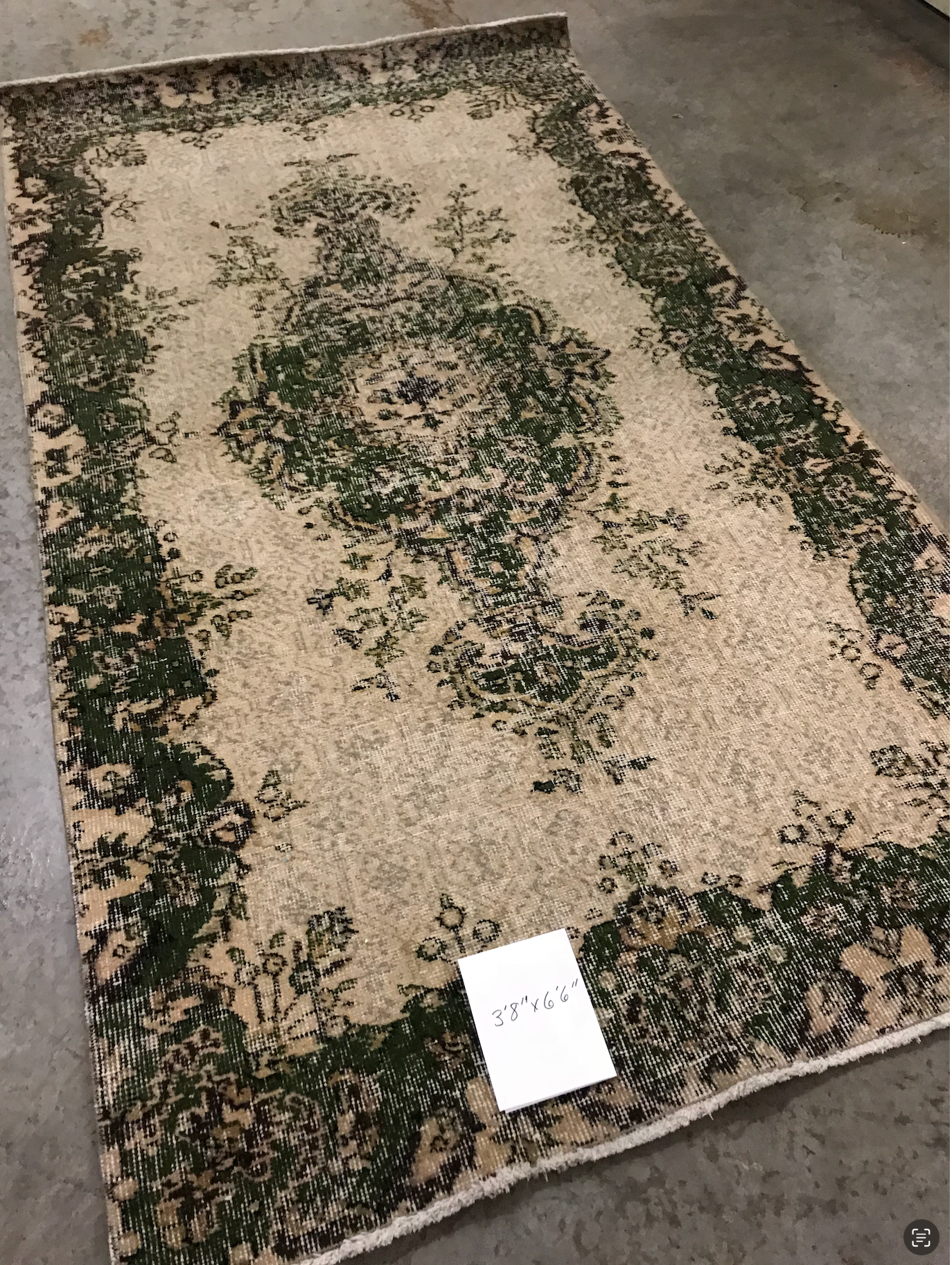 3'8" x 6'6" Vintage shaved traditional pattern