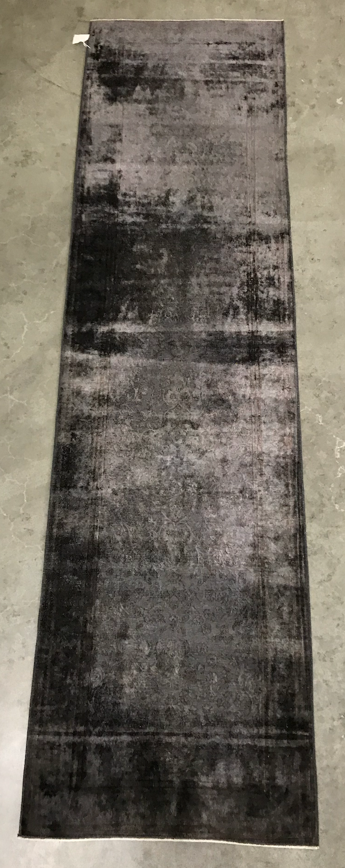 2'6" x 9'6" Vintage silk, Slate