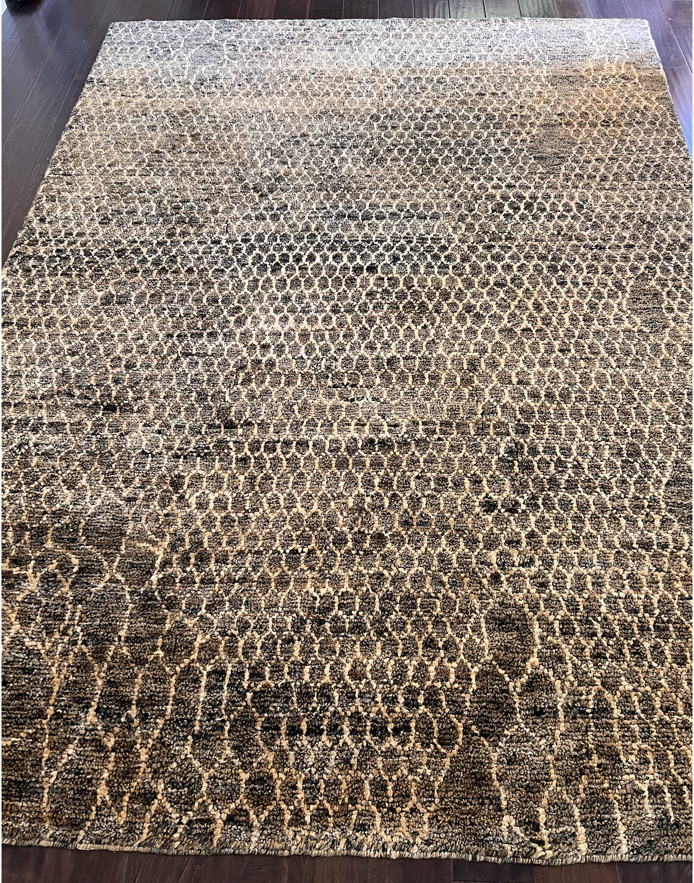 8x11 BJR 1008, dark brown w/ ivory snake pattern