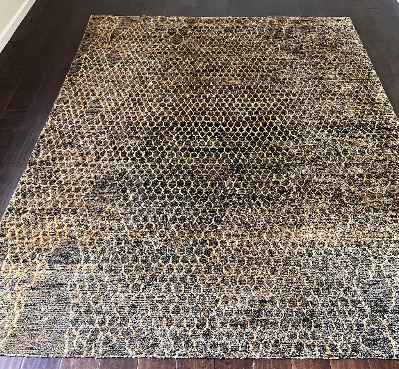 8x11 BJR 1008, dark brown w/ ivory snake pattern