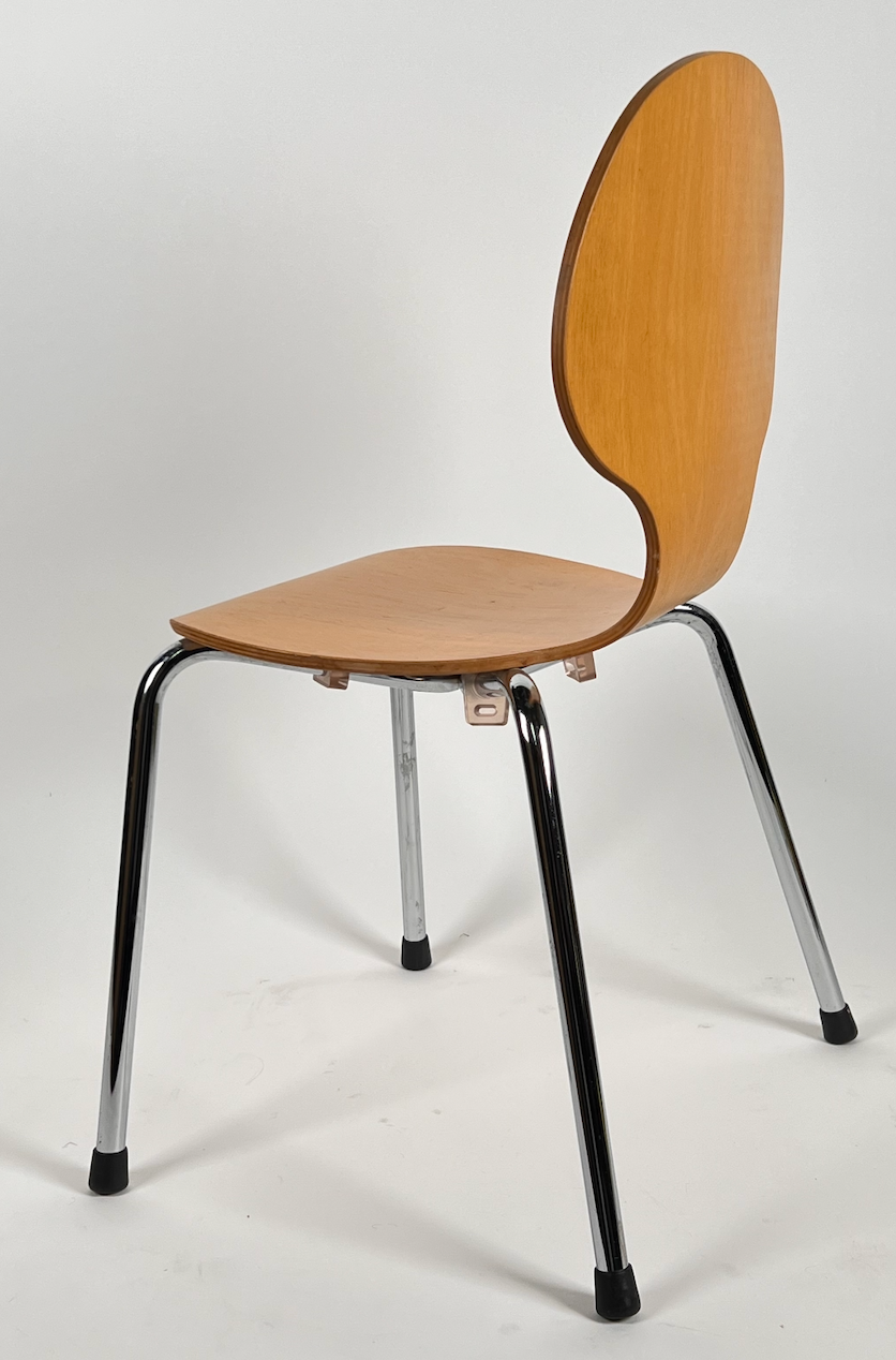 Mini mid-century ant chair