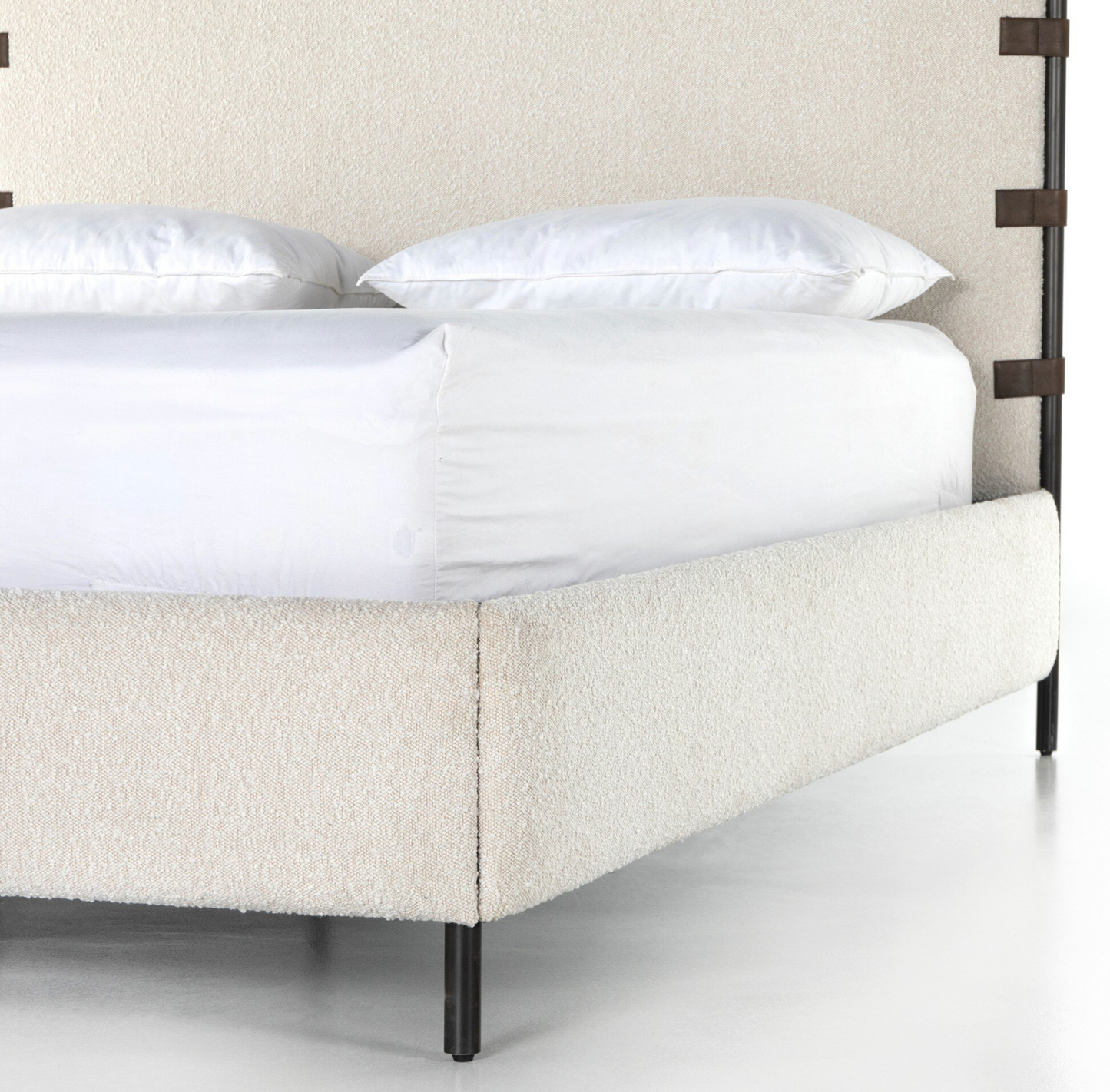 Anderson, Queen, 65.75w x 85d x 55h