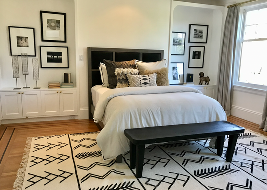 Terje bed, grey wood w black linen insets