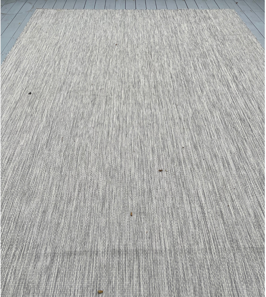 8x10 light gray outdoor rug