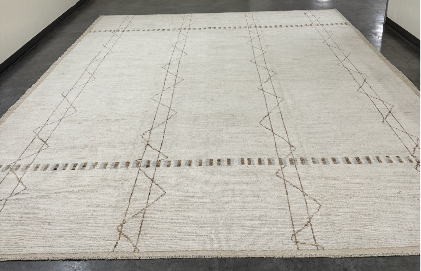 11'2" x 13'8", Aziza, Moroccan