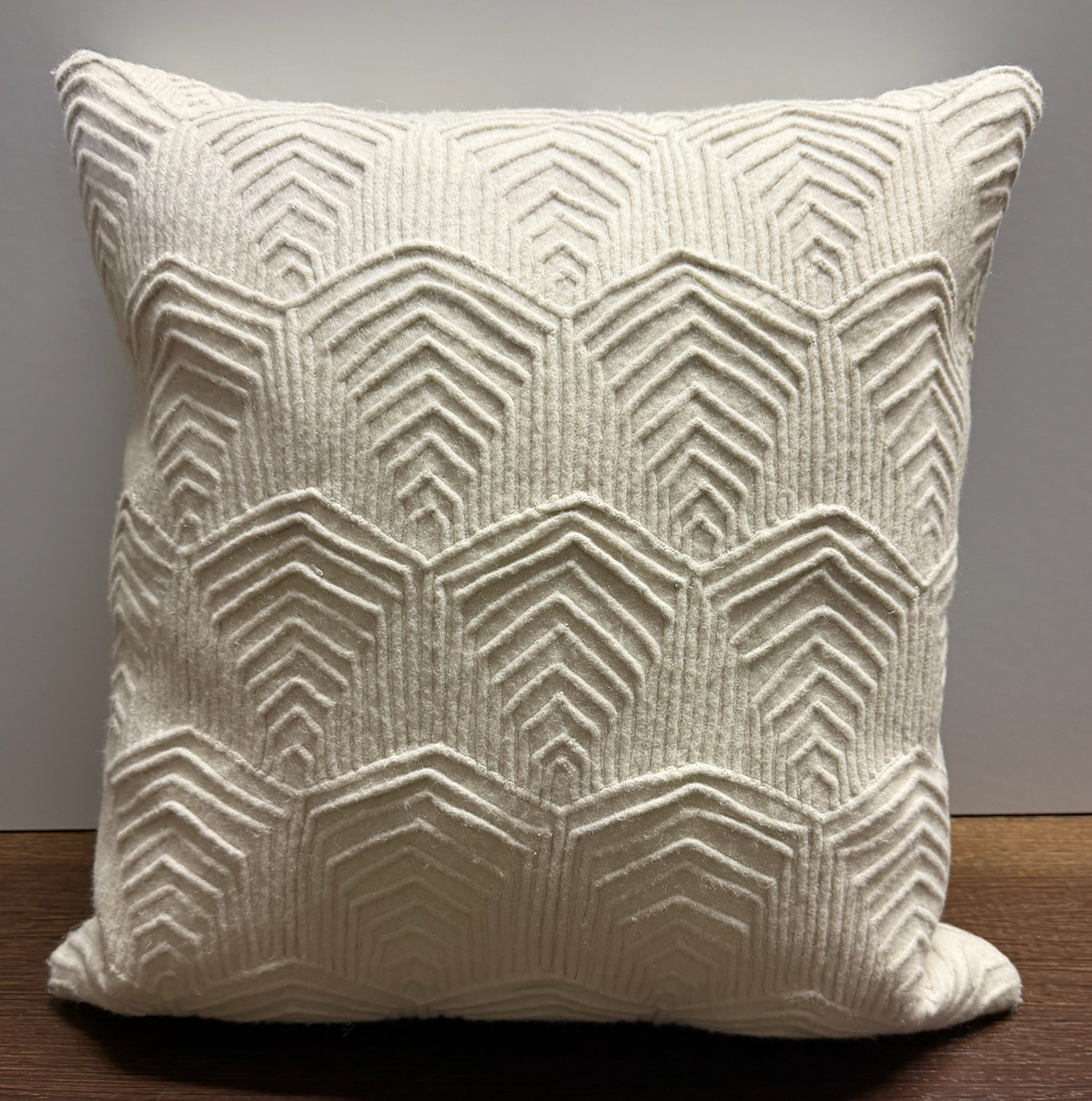 19 x 19 Cream textured Euro