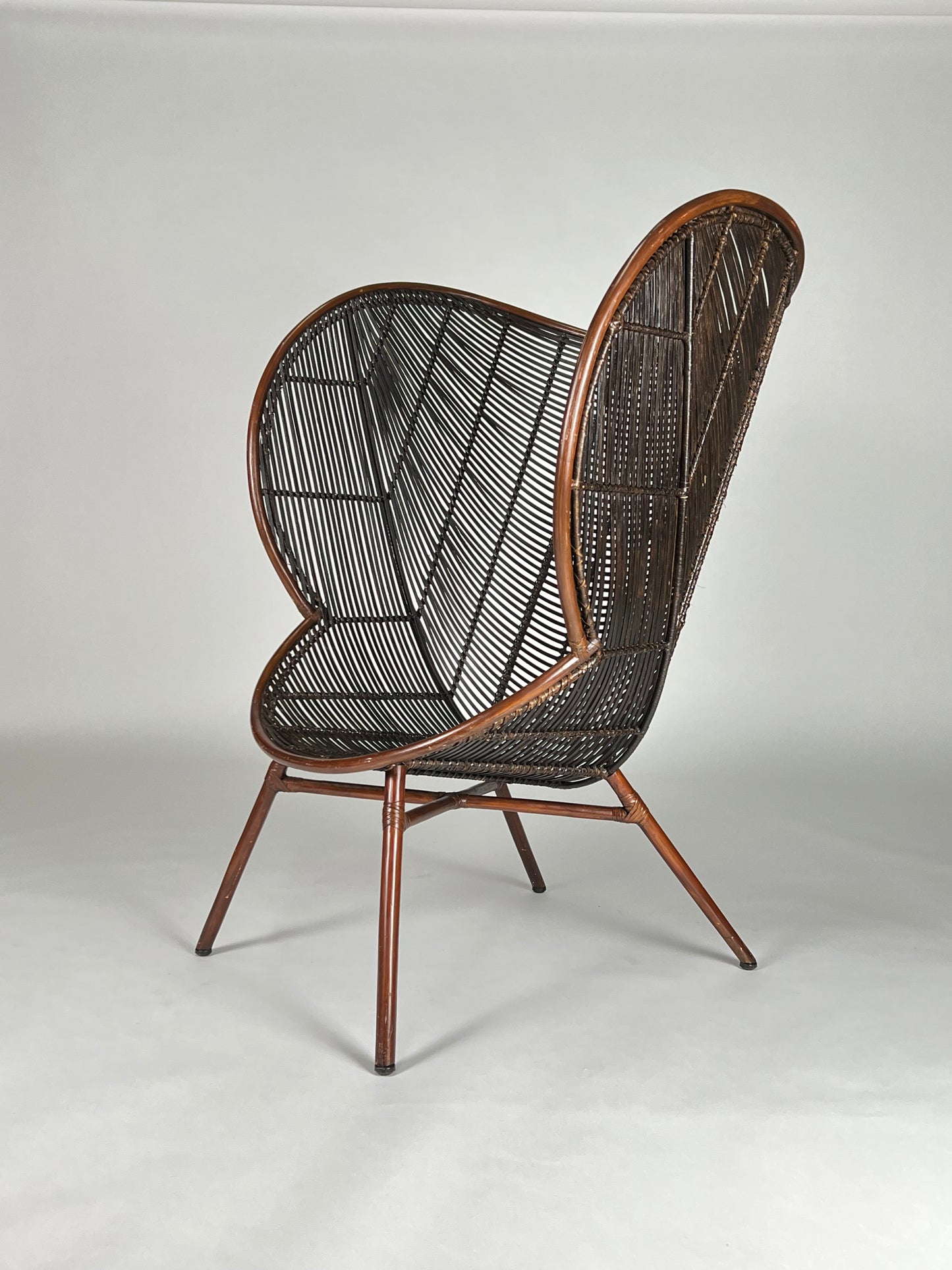 Wood slat oversized Roost chair