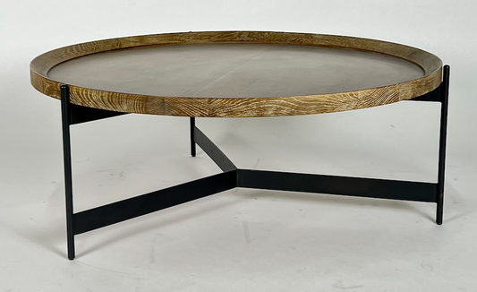 Round coffee table with brass & wood top, black metal base